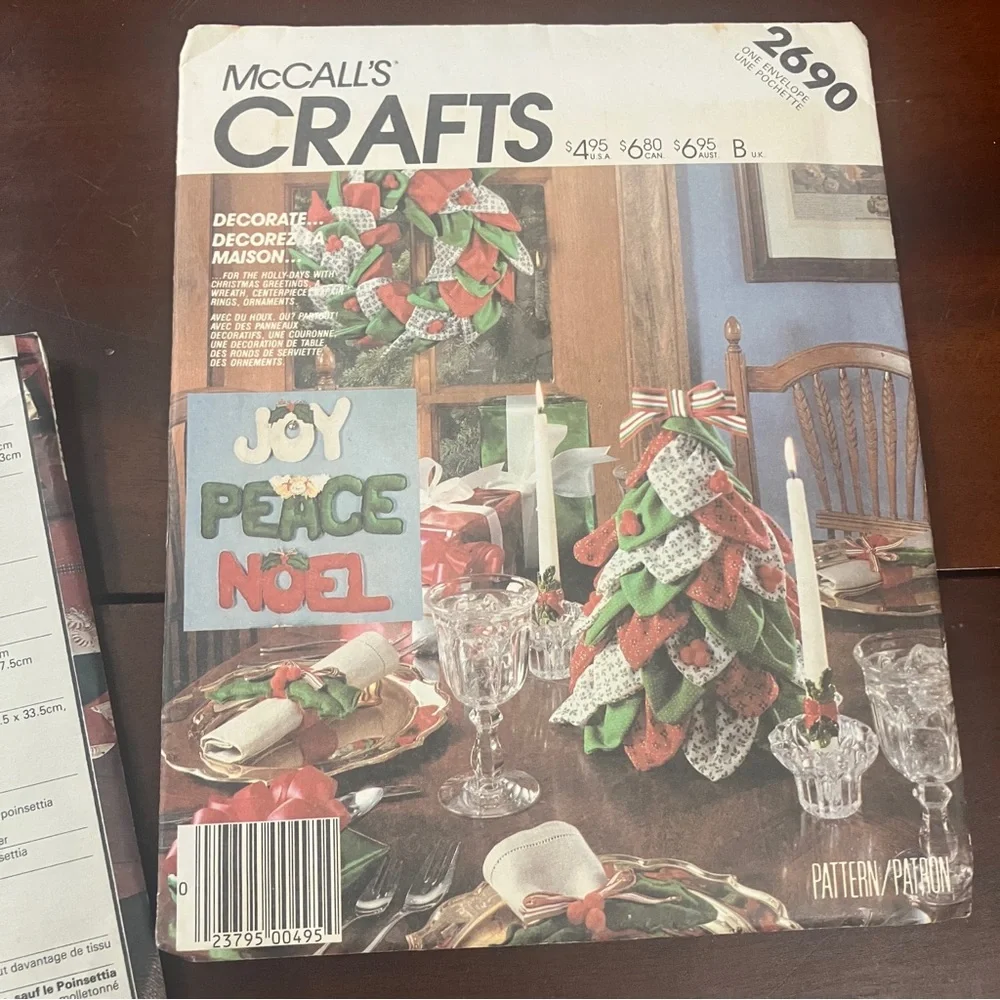 Lot of 3 1980s-90s Christmas Decor McCall’s Crafts Sewing Patterns 2690 2689 889